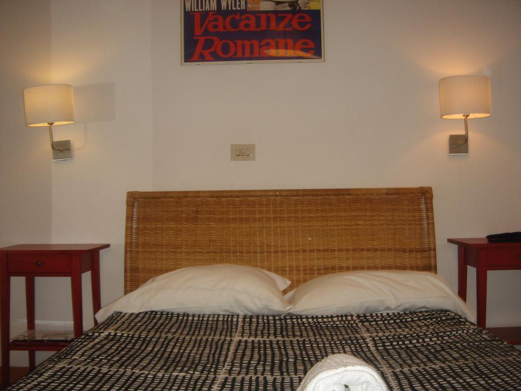 Bed & Breakfast Flavia 84 Rom Værelse billede